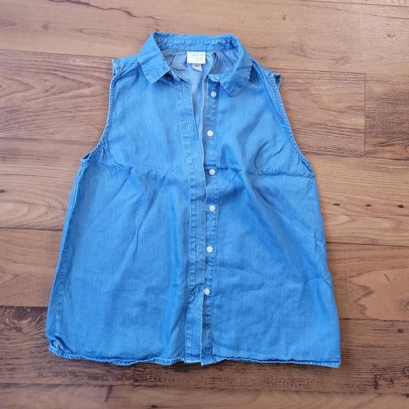 A New Day Medium Denim Color Button Up Sleeveless Tank - Size XS - Picture 1 of 3